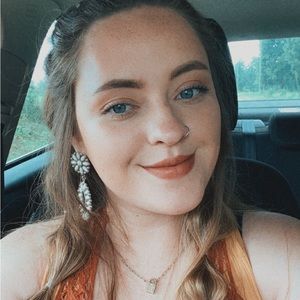 Meet your Posher, Marissa